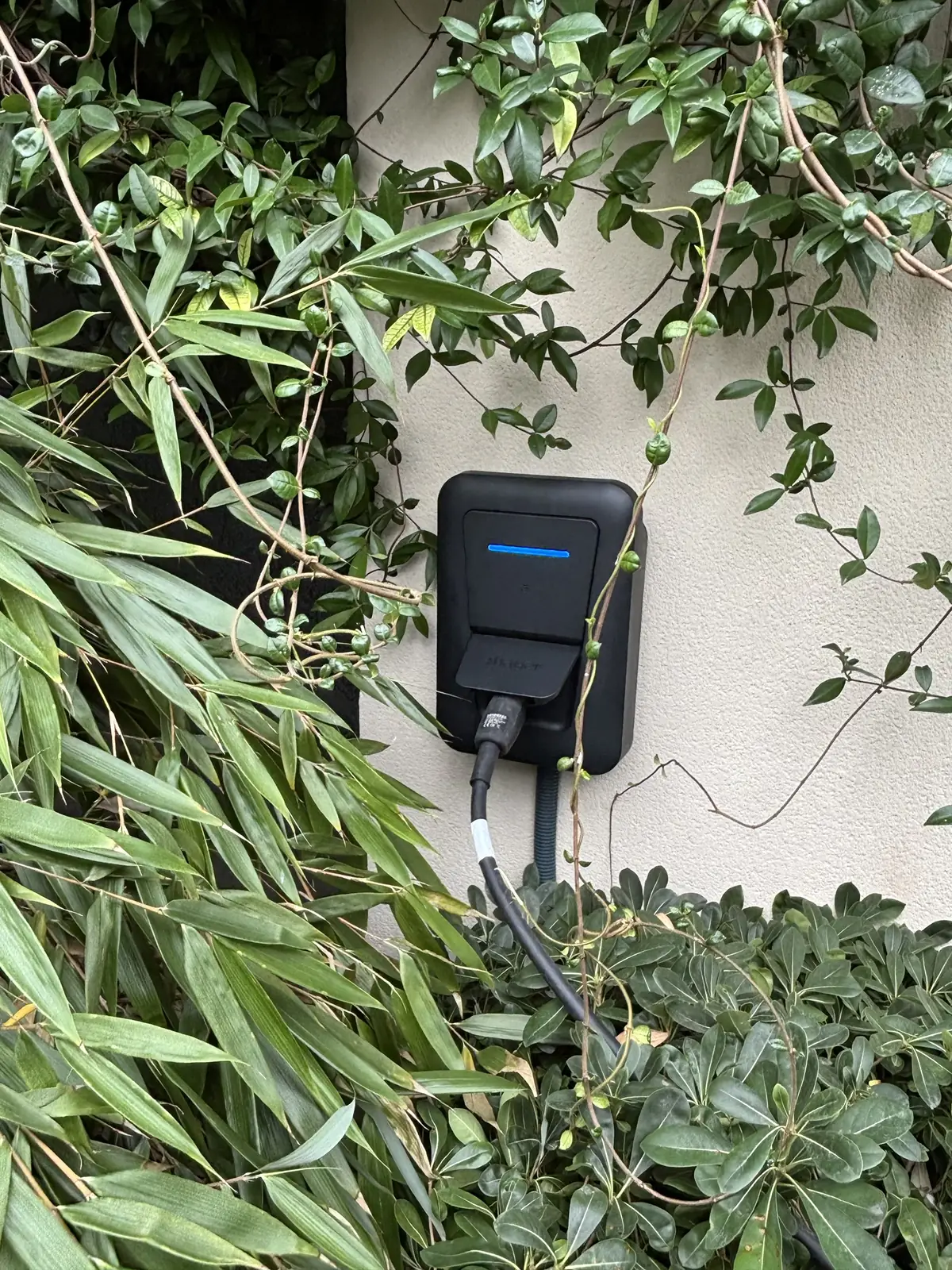Borne de recharge installée par EIT Solution